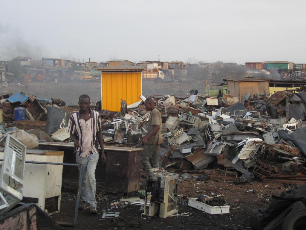 Owusu Accra Decongestion Urban